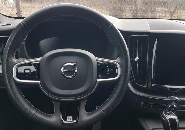 Volvo XC 60 cena 131900 przebieg: 58000, rok produkcji 2018 z Korfantów małe 742